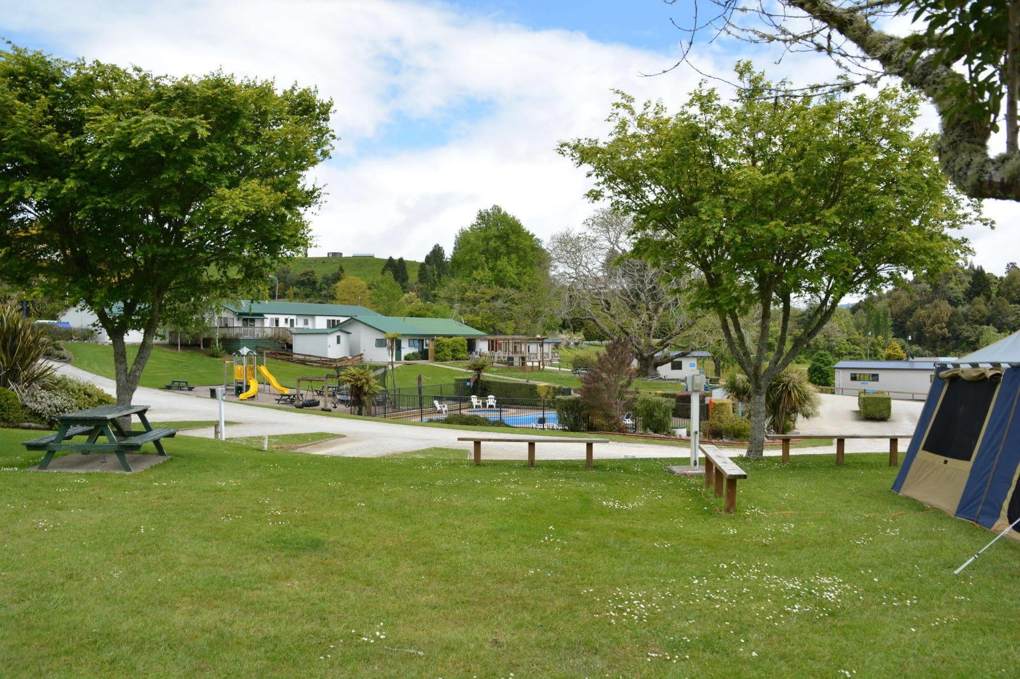 Waitomo Top 10 Holiday Park Waitomo Caves Exteriör bild